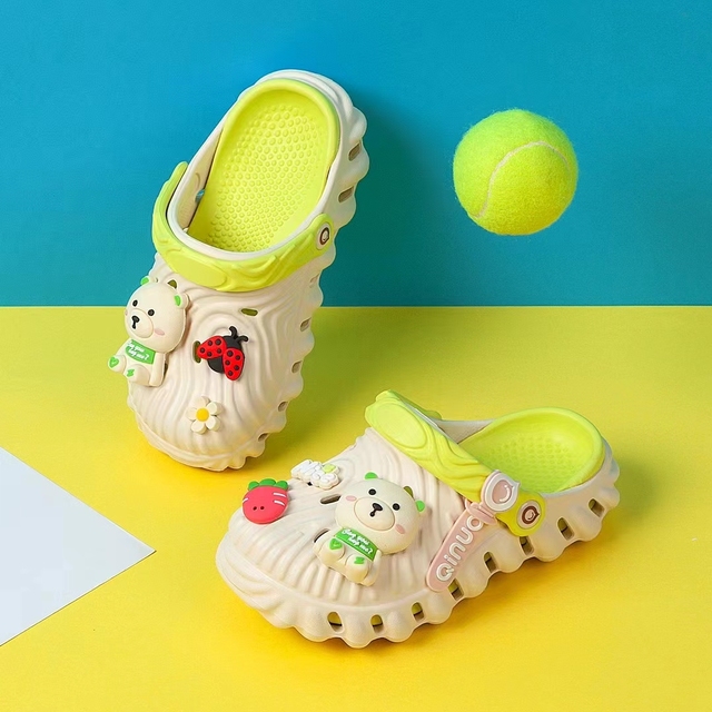 OEM New Outdoor Summer Slippers with Soft Round Toe and Slingback Thick Soles Comfortable Home Slippers