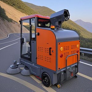 New High Quality Ride-on Vacuum Water <b>Cleaning</b> Tractor Street <b>Floor</b> <b>Machine</b> Battery Mounted ConTour - Product Image 5