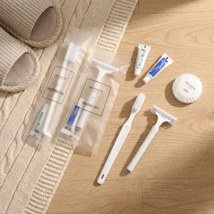Kit d'articles de toilette de luxe pour hôtels, conforme RoHS, personnalisable, <span class=keywords><strong>avec</strong></span> savon en barre et articles de toilette jetables format voyage, marque privée - Product Image 3