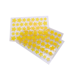 Patchs Hydrocolloïdes Anti-Acné Bleus en Forme d'Étoile et de Cœur (18 Points) – Traitement Mignon des Imperfections - Product Image 3