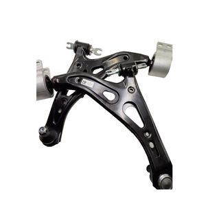Brazo de Control Inferior para Camioneta Buick LT 84257821, Suspensión No Independiente con Buje - Product Image 1
