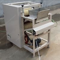 Fabrikant kleine natte sojabonen amandelschil verwijderende schilmachine voor pinda's te koop