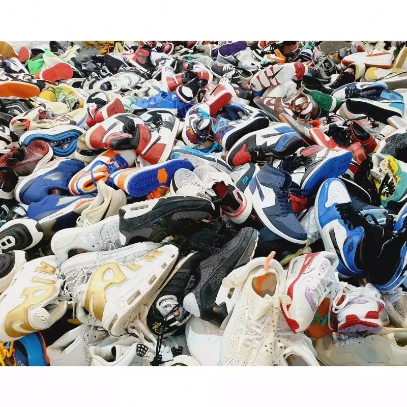 Stock de etiquetas, zapatos usados de alta calidad, ligeros, transpirables, deportivos, de segunda mano, para hombres, corriendo, zapatos gruesos usados, stock al por mayor