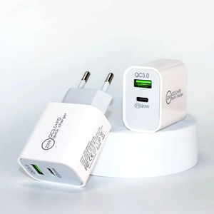 出厂价格20w <span class=keywords><strong>c</strong></span>型充电器立方体PD插头<span class=keywords><strong>C</strong></span>型立方体<span class=keywords><strong>USB</strong></span>电源适配器适用于iPhone 16 Plus 15 14 13 12 <span class=keywords><strong>Pro</strong></span> Max - Product Image 3