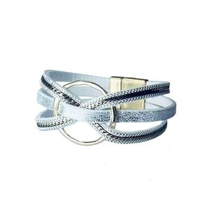 Bracelet Punk Clouté – Fournisseur Vérifié White Label – Qualité Supérieure – Cadeau de Fêtes pour Femme – Rétention de Couleur Technique Longue Durée - Product Image 4