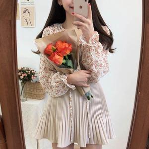 Talattiski қыздарындағы секс Үйдегі жеке фотосессия