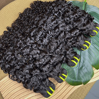 Grosir bundel rambut keriting birai mentah tidak diproses rambut manusia Virgin kain rambut keriting India goyang ekstensi rambut