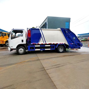 Camion compacteur de déchets ISUZU 4X2 7-9m³ efficace pour la collecte des déchets urbains et l'assainissement municipal - Product Image 3