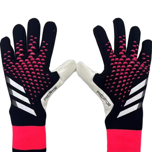 Vente en gros <span class=keywords><strong>de</strong></span> <span class=keywords><strong>gants</strong></span> <span class=keywords><strong>de</strong></span> <span class=keywords><strong>gardien</strong></span> <span class=keywords><strong>de</strong></span> but professionnels personnalisés <span class=keywords><strong>de</strong></span> 4mm pour enfants en latex <span class=keywords><strong>Mode</strong></span> <span class=keywords><strong>de</strong></span> protection des doigts pour l'extérieur - Product Image 2