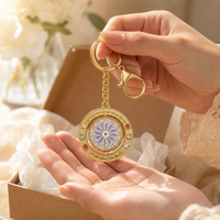 Porte-clés rotatif personnalisé en alliage, plaqué or, avec breloque ronde tournante et fermoir mousqueton, souvenir de voyage, OEM en gros