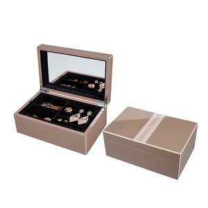 Fábrica al por mayor logotipo personalizado grandes niñas <span class=keywords><strong>de</strong></span> <span class=keywords><strong>madera</strong></span> viaje joyería collar cajas <span class=keywords><strong>organizadores</strong></span> - Product Image 5