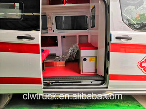 Nouveau modèle d'<span class=keywords><strong>ambulance</strong></span> F-ord 4x2 classée 5 personnes <span class=keywords><strong>ambulance</strong></span> de surveillance de sauvetage hospitalier utilisée pour la vente - Product Image 5