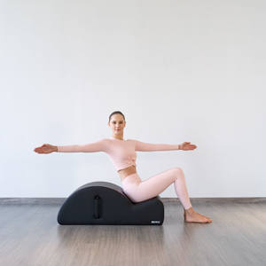 Pilates PU Covered Spine Corrector Noir Couleur - Product Image 1