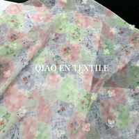 Kain Chiffon Motif Kotak-kotak Rajut dengan Aksen Bunga 3D Berkilauan, Tahan Aus, Lembut, Cocok untuk Gaun Hanfu