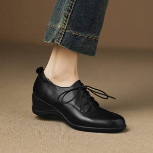 Nuevos Botines Impermeables de Piel de Oveja y Cordero con Cremallera Lateral en Color Sólido, Casuales, Cálidos, Modernos y Versátiles para Mujer - Product Image 3