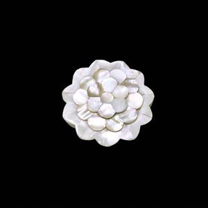 Premium Quality Modern Handcrafted Eco-Friendly Mother of Pearl Wall Mirror for Living Rooms and Entryways Uttar Pradesh - Product Image 1