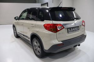 <span class=keywords><strong>Suzuki</strong></span> <span class=keywords><strong>Vitara</strong></span> <span class=keywords><strong>SUV</strong></span> d'occasion à prix avantageux, 4x4, 5 places, automatique, essence, feux LED, conduite à droite - Product Image 4