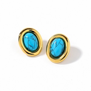 Boucles d'oreilles clous ovales en turquoise bleue, sertissage clos, acier inoxydable plaqué or 18 carats, bijoux de mode - Product Image 5
