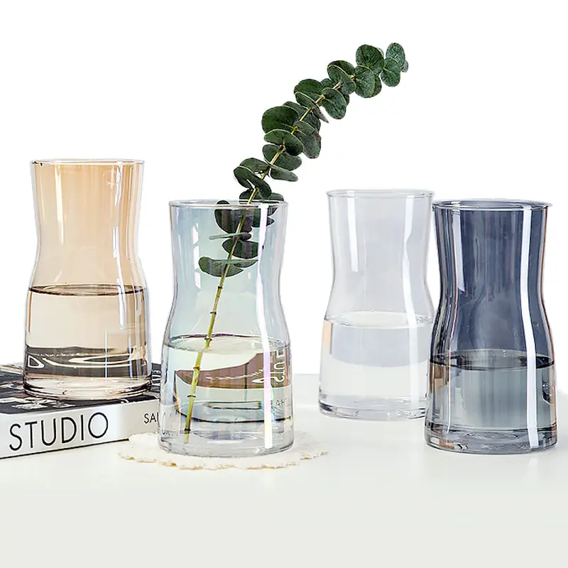 Home Decor Cheap Blown Smart Colored Small Polish Glass Vase Wholesaler