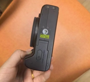 กล้อง <span class=keywords><strong>Canon</strong></span> <span class=keywords><strong>M50</strong></span> มือสอง ระดับเริ่มต้น สำหรับการถ่ายภาพแบบมิเรอร์เลส ความละเอียด 24.1 ล้านพิกเซล - Product Image 5