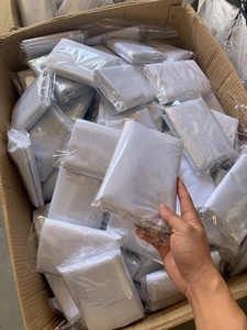 Bán buôn nhà máy bán thân thiện với môi dính nóng chảy đôi <span class=keywords><strong>Dot</strong></span> 65% <span class=keywords><strong>Polyester</strong></span> 35% <span class=keywords><strong>nylon</strong></span> không dệt <span class=keywords><strong>interlining</strong></span> - Product Image 2