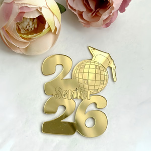 Adornos Acrílicos para Pastel de Graduación con Diseño de Gorro Floral 2026, Tema de Miel y Dulzura, para Decoración de Fiestas de Graduación - Product Image 3