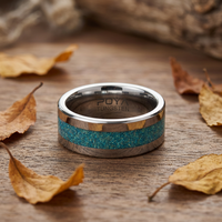 Bague en carbure de tungstène poli argenté de 8 mm avec incrustation large de pierre de sable verte concassée, bijou pour homme, alliance de mariage et de fiançailles