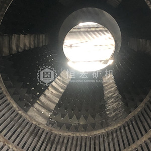 ชุดอุปกรณ์ทำเหมืองทองทรายแบบหมุนหน้าจอกลอง200Tph แบบพกพาสีทองพร้อมดินเหนียวเหนียว - Product Image 2