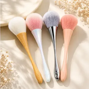 Cepillo para limpiar polvo de uñas, cepillo de belleza para manicura, brochas para polvos de rubor, herramientas de manicura de mango largo súper esponjosas - Product Image 1