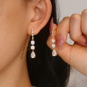 Boucles d'oreilles en or véritable 9k 10k 14k 18k avec diamants de laboratoire en forme de poire, ensemble de bijoux pour femmes, boucles d'oreilles pendantes CVD, fabricant sur mesure en gros - Product Image 3