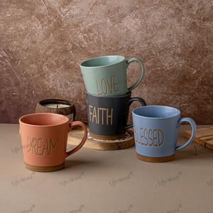 Compre a granel Food Contact Safe America Style Tazas grandes Diseño de letras populares Taza de café de cerámica para regalo - Product Image 1