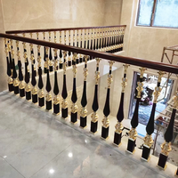 Rampe d'escalier de luxe légère de style européen haut de gamme, en forme de vase, sur mesure, idéale pour les escaliers intérieurs de villas