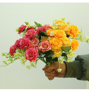Bouquet de 7 têtes de roses artificielles en soie, tiges de fleurs d'<span class=keywords><strong>hibiscus</strong></span> pour centres de table de mariage, décoration de fête à domicile - Product Image 1
