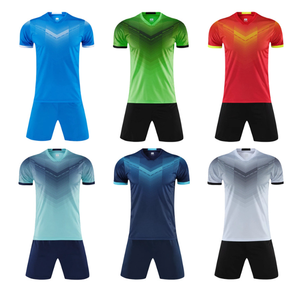 Maglia <span class=keywords><strong>da</strong></span> <span class=keywords><strong>calcio</strong></span> <span class=keywords><strong>da</strong></span> uomo ad asciugatura rapida <span class=keywords><strong>da</strong></span> <span class=keywords><strong>donna</strong></span> pantaloncini divisa <span class=keywords><strong>da</strong></span> squadra <span class=keywords><strong>da</strong></span> competizione per allenamento in Dragon Boat per la scuola media - Product Image 3