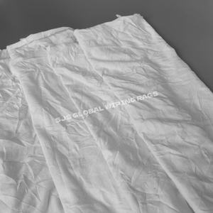 Trapos de Limpieza Industriales Blancos Tipo Camiseta, Grado A, 100% Algodón Blanco, Paquete de 50 lb - Product Image 1