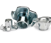 Écrou en T DIN1624 à 4 branches M3-M12 en acier au carbone SS304 316 zingué pour meubles en bois, écrou d'insertion aveugle OEM