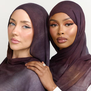 Hijab Long Décontracté de Luxe pour Femmes, Motif Ombre Tie-Dye Effet Aquarelle Marbré - Product Image 2