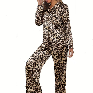 Set di abbigliamento per la casa da donna in stile alla moda pigiama e <span class=keywords><strong>Cardigan</strong></span> a maniche lunghe - Product Image 1