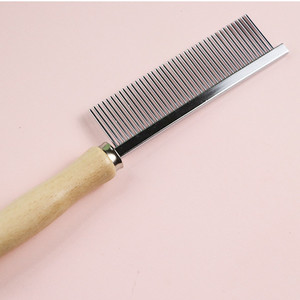Peine de una sola fila con mango de madera para peluquería de perros y gatos, peine LARGO DE 7,67 pulgadas, venta al por mayor - Product Image 4