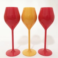 BST Personalisierte Weiße Kunststoff-Weingläser Großhandel 130ml Benutzerdefiniertes Logo für Sektflöten Umweltfreundlich Langlebig Klassisch Premium