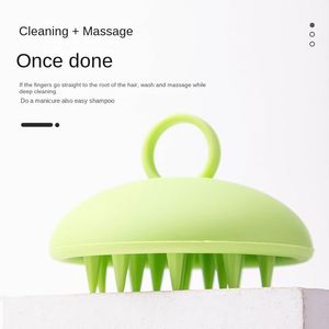 Nouvelle brosse de massage intégrée en silicone souple et durable, portable, pour le soin des cheveux et le nettoyage efficace des articles ménagers. - Product Image 3