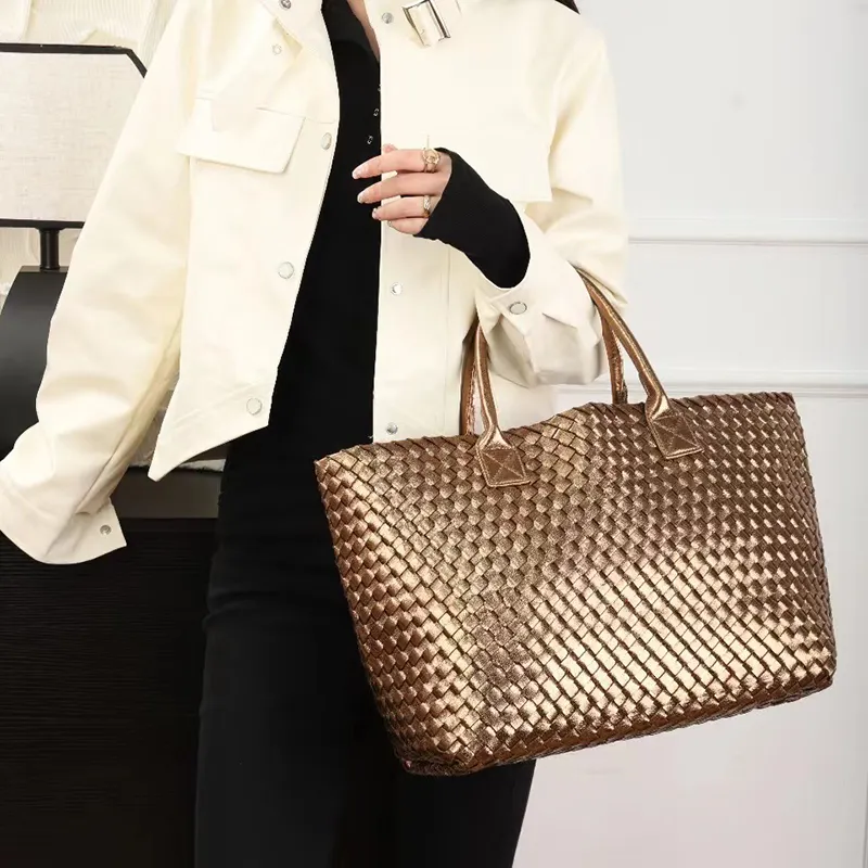 Offre Spéciale 2024 luxe mode tissé sac fourre-tout en cuir PU sac à main femmes designer tissé sac fourre-tout pour les femmes