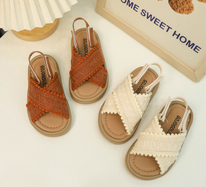 Sandales à la mode pour filles, nouveau style d'été, chaussures de princesse tissées à semelle souple, antidérapantes, chaussures de plage aérées - Product Image 2