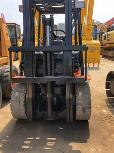 3吨日本二手柴油叉车，配备5吨日本发动机，三段侧移，低价叉车出售 - Product Image 4