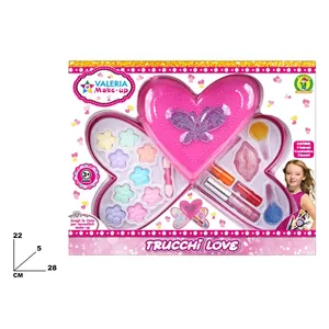 Valeria Make Up Trucchi Love Heart Case 28x22 Cm Ensemble de jouets de beauté pour enfants - Product Image 3