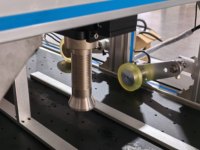 Imprimante numérique UV industrielle à jet d'encre haute vitesse One-Pass de fabrication usine, compatible encre blanche et vernis PP