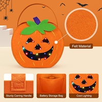 Design unique avec éclairage LED pour Halloween Sac fourre-tout seau en feutre Sac à friandises Halloween Citrouille Sac à bonbons pour enfants Cadeau de fête