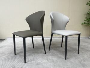 Sillón de Salón Contemporáneo de Metal, Resistente y Elegante - Product Image 1