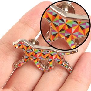 डी स्टैम्पिंग कस्टम कुत्ते आकार एपॉक्सी ब्रांड लोगो धातु पिन बैज के साथ रिवीट्स - Product Image 5