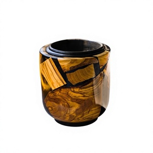 Brûleur d'encens artisanal en résine époxy cristalline et bois – Support de luxe fait main pour bâtonnets et cônes d'encens pour décoration spirituelle - Product Image 1